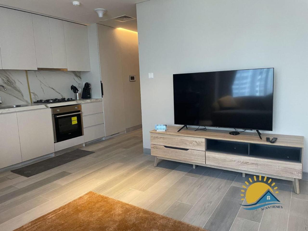 Dubai Marina Walk Gem Modern Apartments With Pool & Gym Access, Steps To Beach & Metro Managed By Sunnyhomes Exterior photo